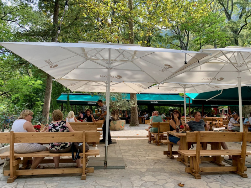 Radmanove Mlinice, Podašpilje